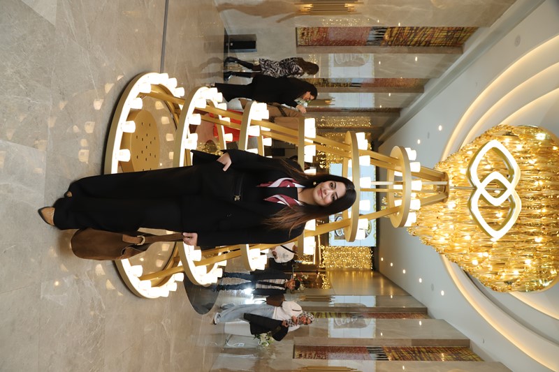 Sofitel Istanbul Taksim�den Gelece�e I��k Tutan Y�lba�� A�ac� Daveti